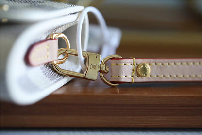 Franco Shops - Louis Vuittons  - 11071