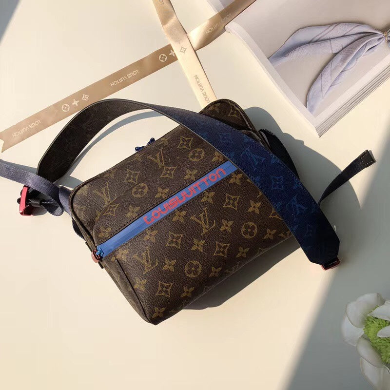 Franco Shops - Louis Vuittons  - 10456