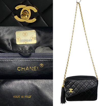 Chanel CC Matelasse Camera Bag  Leather Crossbody Bag in Good condition