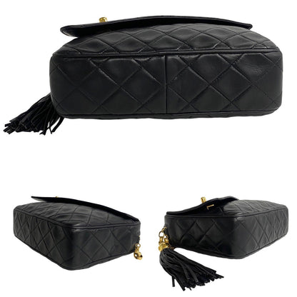 Chanel CC Matelasse Camera Bag  Leather Crossbody Bag in Good condition
