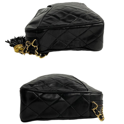 Chanel CC Matelasse Fringe Bag  Leather Crossbody Bag in Good condition