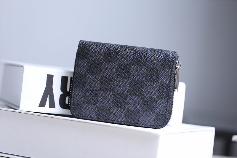 Franco Shops - Louis Vuittons  - 9287