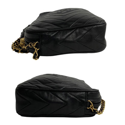 Chanel CC Tassel Camera Bag  Leather Crossbody Bag in Good condition