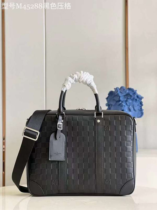 The Franco Shops - Louis Vuittons  - 12087
