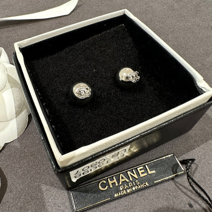 Chanel vintage earrings