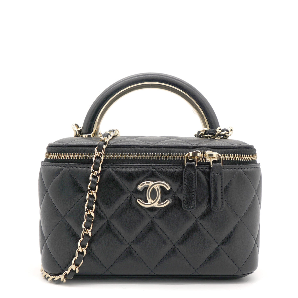 Lambskin Quilted Small Top Handle Vanity Case With Chain Black