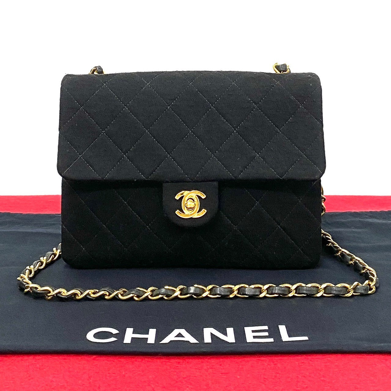 Chanel CC Satin Flap Crossbody Bag  Canvas Crossbody Bag in Good condition