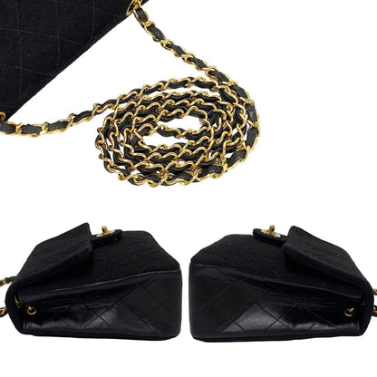 Chanel CC Satin Flap Crossbody Bag  Canvas Crossbody Bag in Good condition