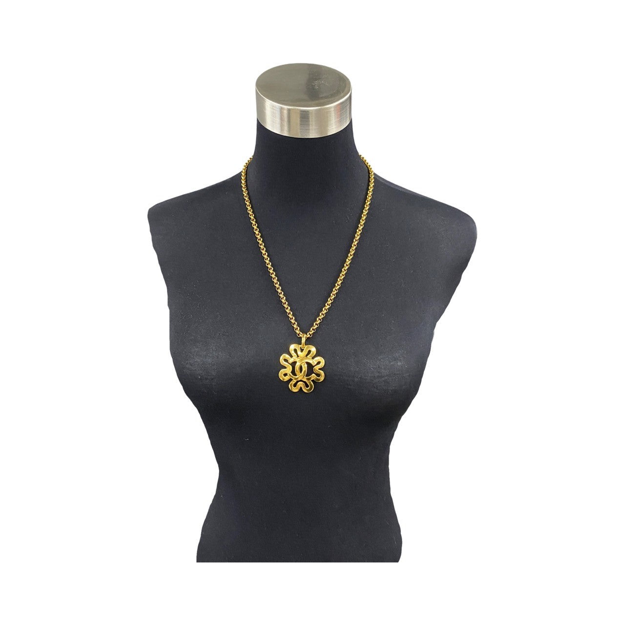 CHANEL Necklace Gold Plated gold