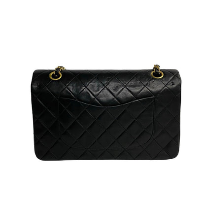 Chanel Medium Classic Double Flap Bag  Leather Crossbody Bag in Good condition