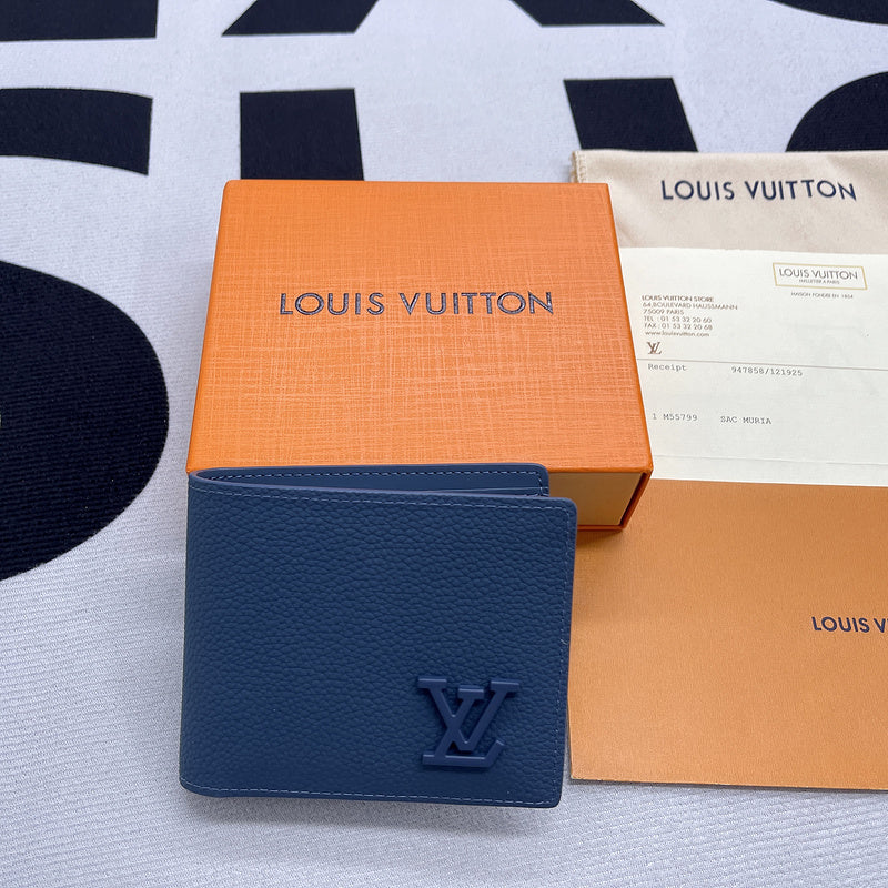 Franco Shops - Louis Vuittons  - 10746