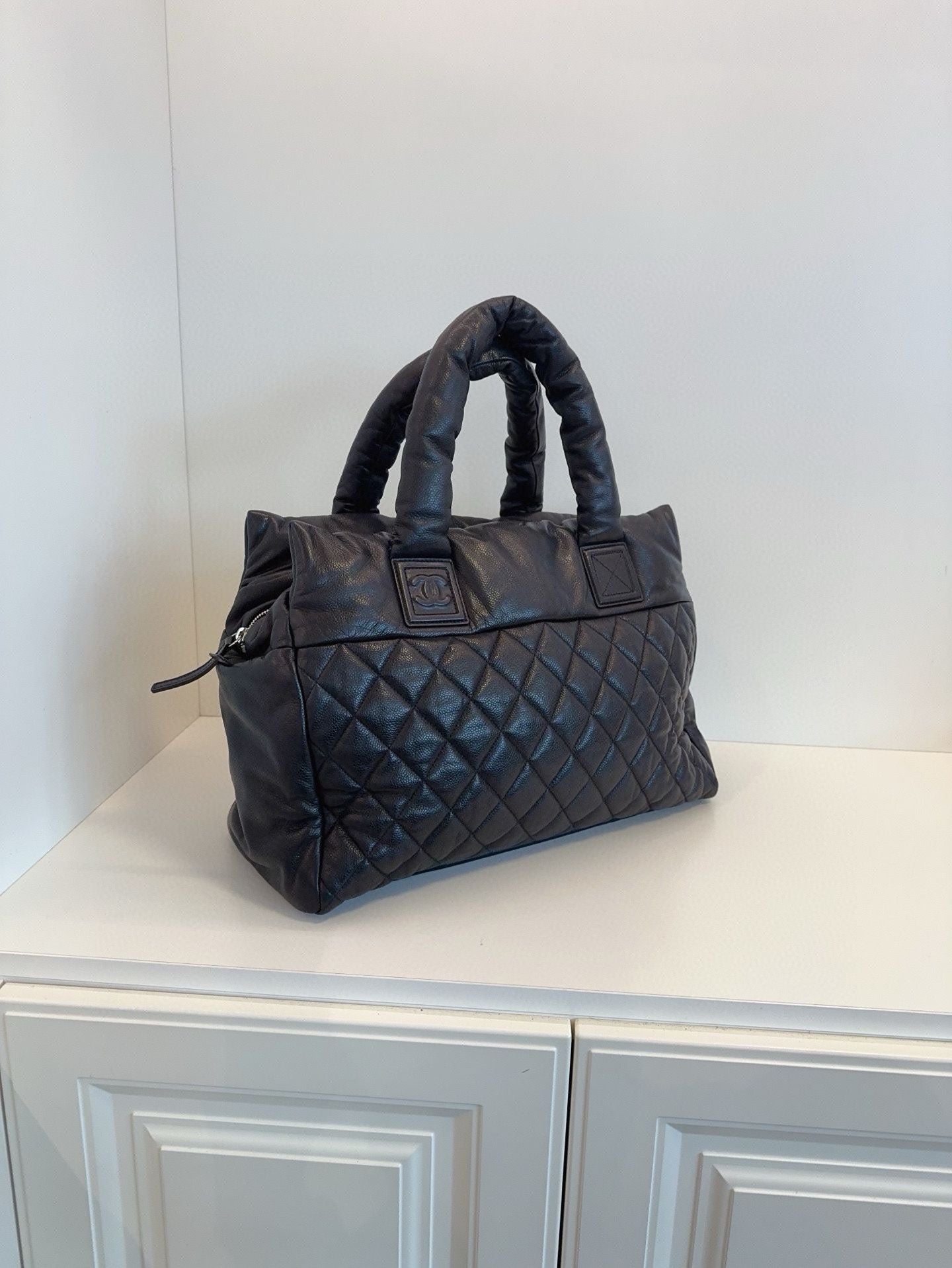 Vintage Chanel bag caviar leather black **cm