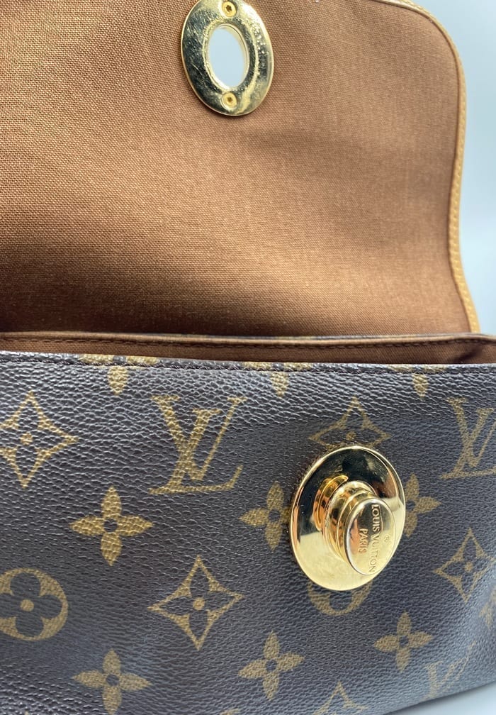 Louis Vuitton Tikal PM Pochette