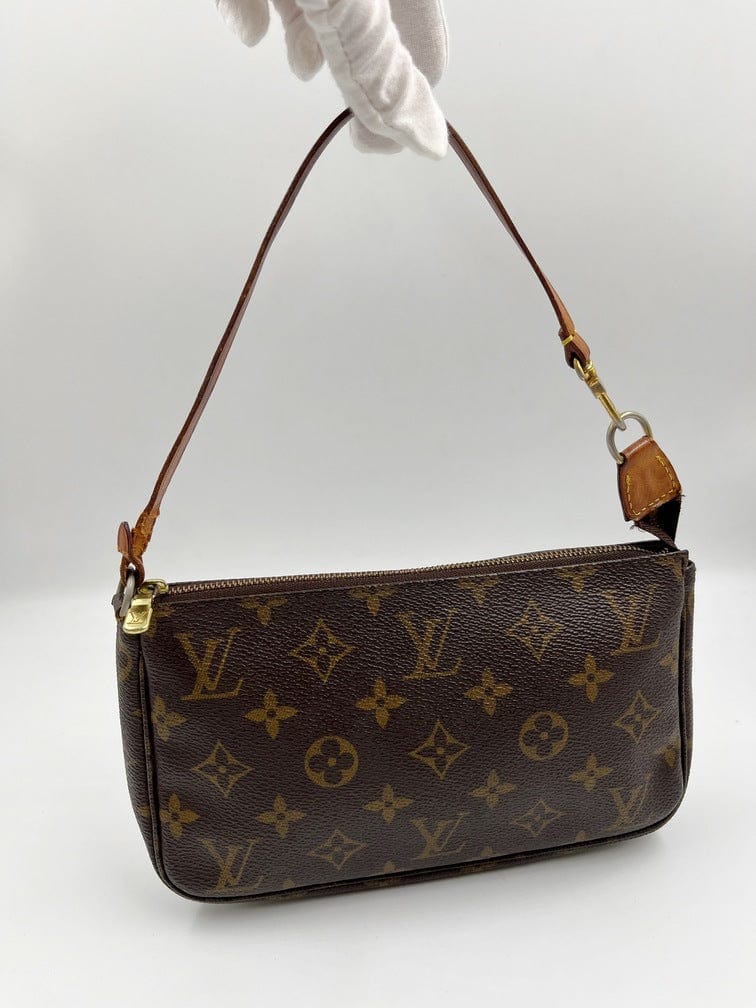 Louis Vuitton Vintage Pochette