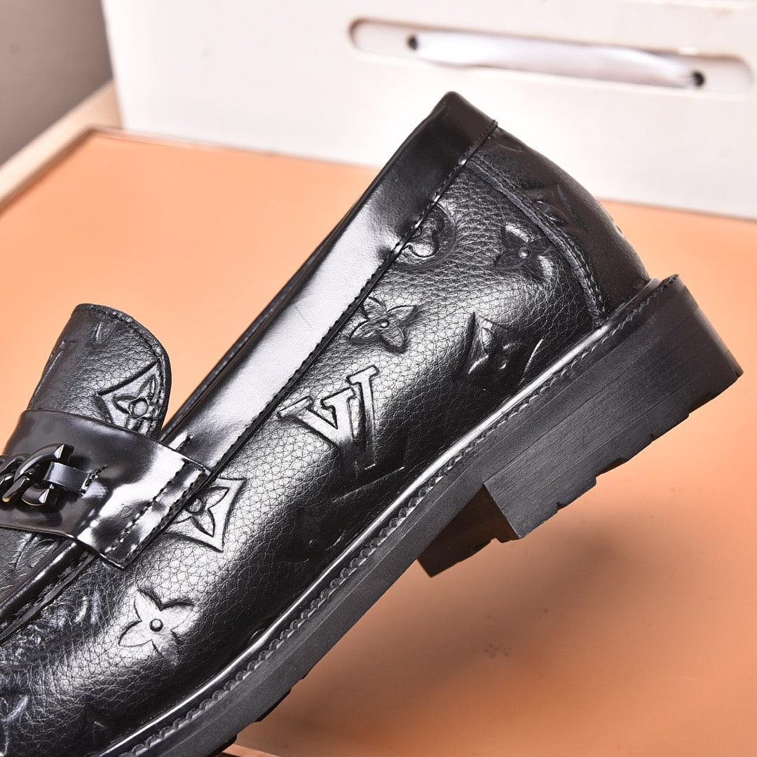 Louis Vuitton Moccasin shoes