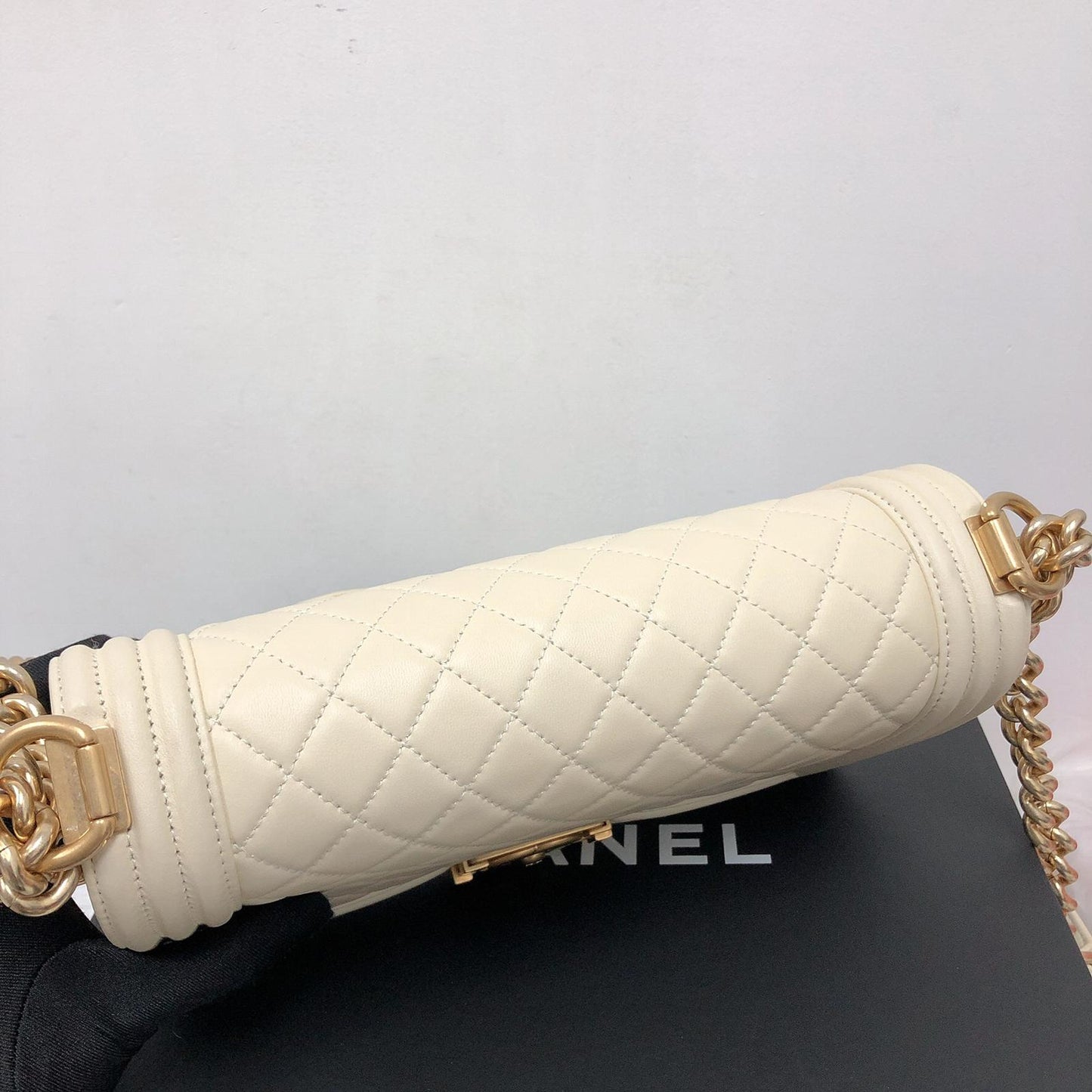 Old Medium Le Boy in Quilted Cream Calfskin with GHW