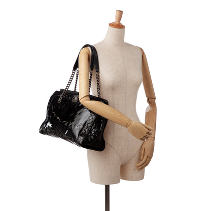 CHANEL Handbags Classic CC Shopping