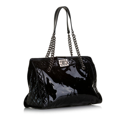 CHANEL Handbags Classic CC Shopping