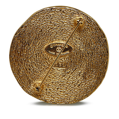 CHANEL 31 Rue Cambon Hammered Medallion Brooch Costume Brooch