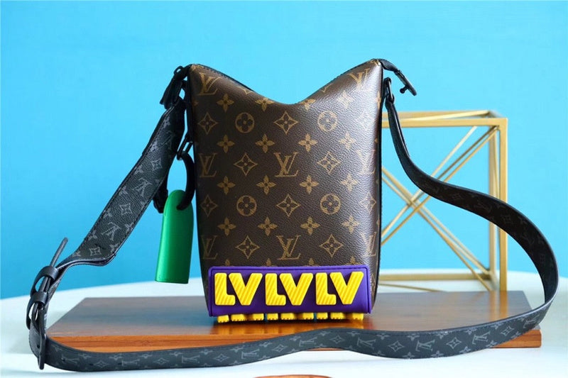 Franco Shops - Louis Vuittons  - 10284