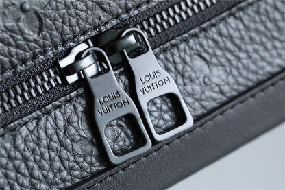 Franco Shops - Louis Vuittons  - 10126