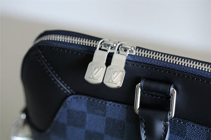 Franco Shops - Louis Vuittons  - 9880