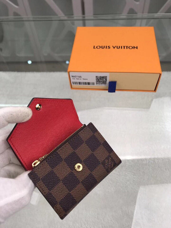 Franco Shops - Louis Vuittons  - 9158
