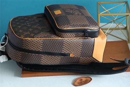 Franco Shops - Louis Vuittons  - 9780