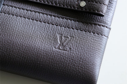 Franco Shops - Louis Vuittons  - 10493