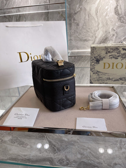MO - Top Quality Bags Christian Dior 215