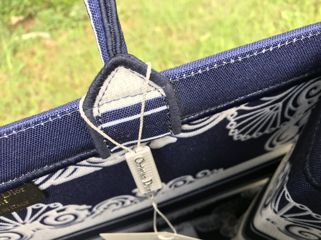 Luxury Edition Bags DIR 257