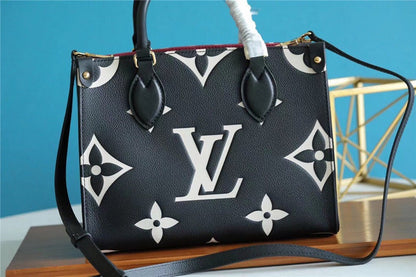 The Franco Shops - Louis Vuittons  - 7634