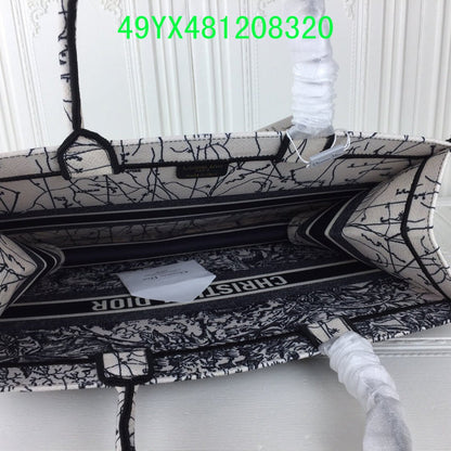 Christian Dior Bags Bags - The Tote   018