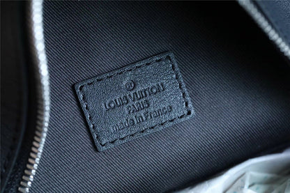 Franco Shops - Louis Vuittons  - 9635