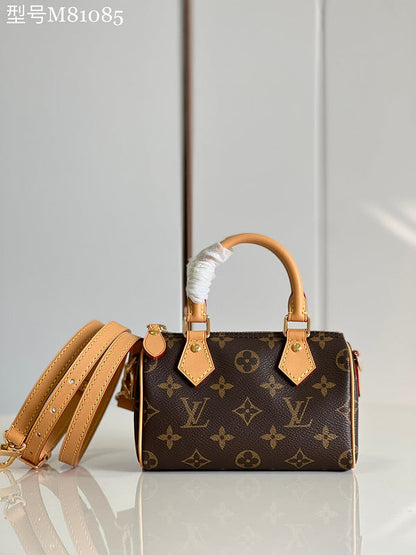 Franco Shops - Louis Vuittons  - 15508