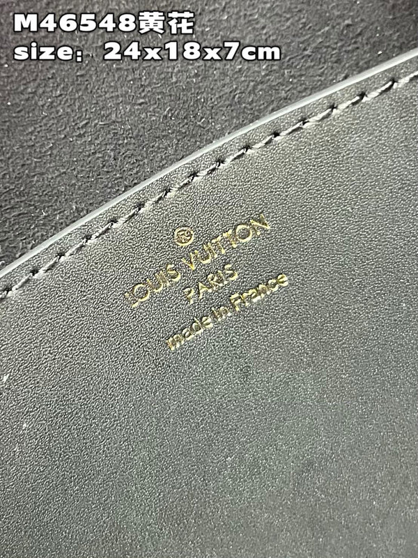 Franco Shops - Louis Vuittons  - 15772