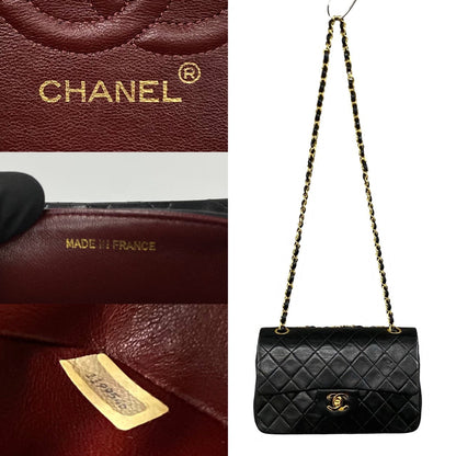 Chanel Classic Small Double Flap Bag  Leather Crossbody Bag in Good condition