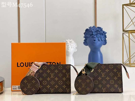 The Franco Shops - Louis Vuittons  - 12082