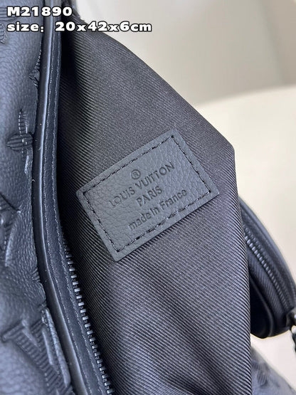 Franco Shops - Louis Vuittons  - 15467