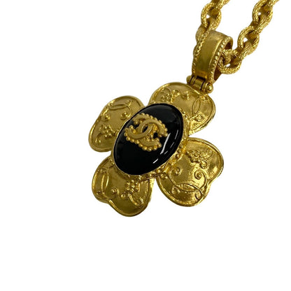 CHANEL Necklace Gold Plated gold