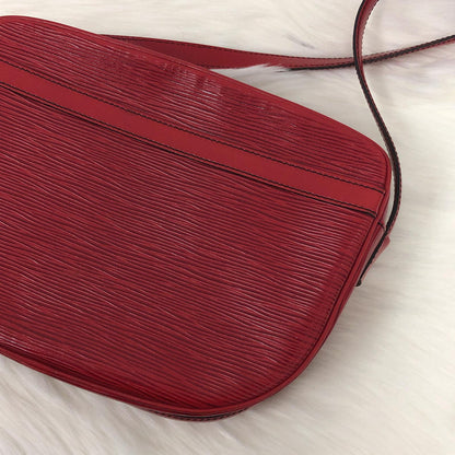 Louis-Vuitton Epi Rare Red Jeune Fille MM