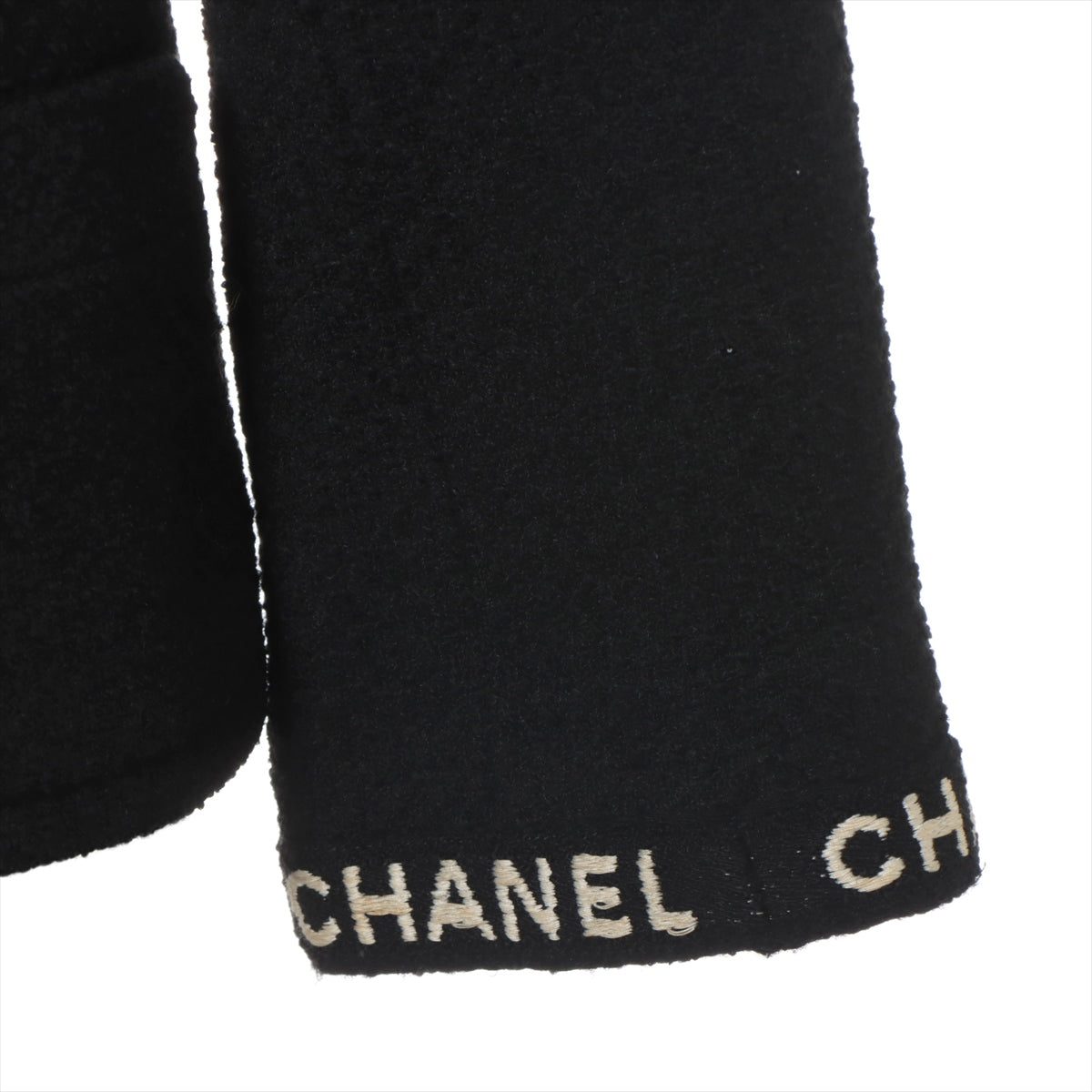 Chanel Coconut Button 95A Wool  Nylon Jacket 38  Black P05747V04386 Twid Logo Stitching