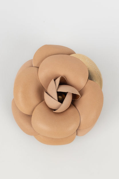 Broche Camélia Chanel