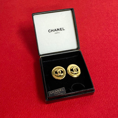 CHANEL Earring Gold Plated gold