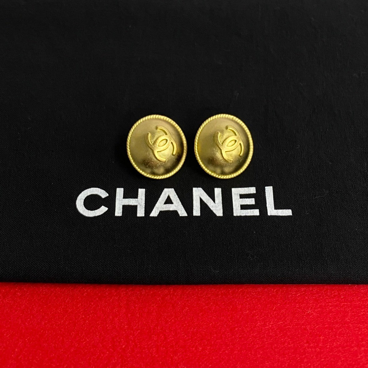 CHANEL Earring Gold Plated gold