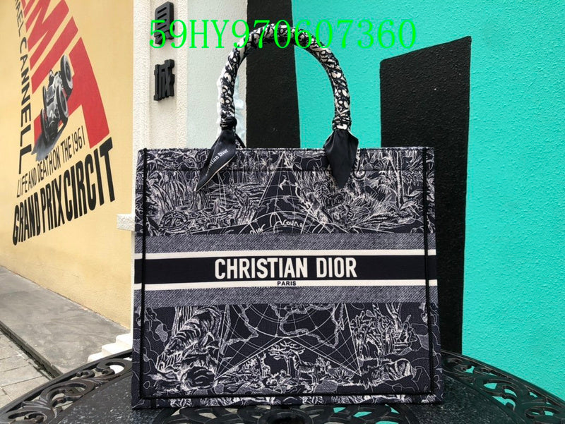 Christian Dior Bags Bags - The Tote   033