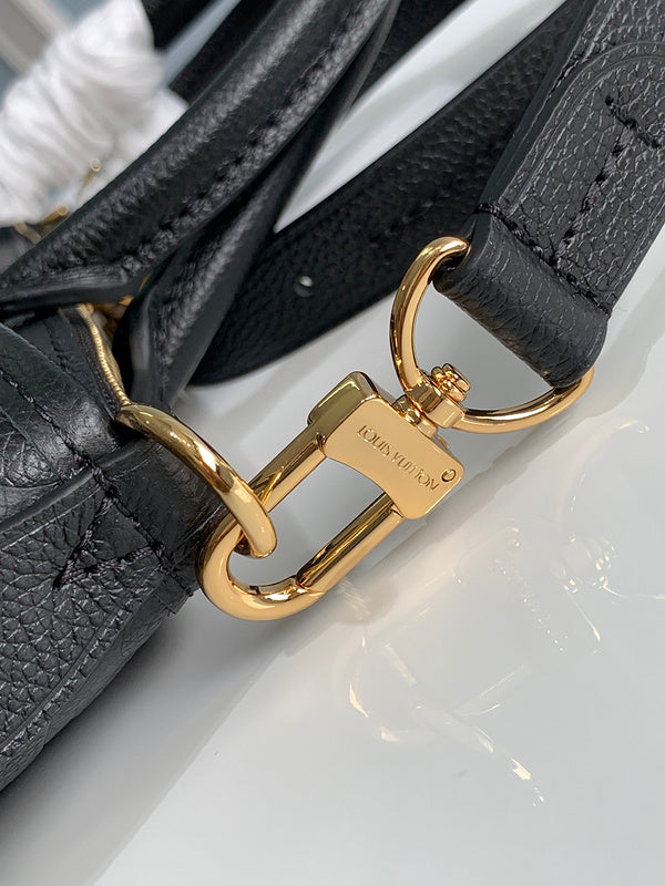 Franco Shops - Louis Vuittons  - 15407
