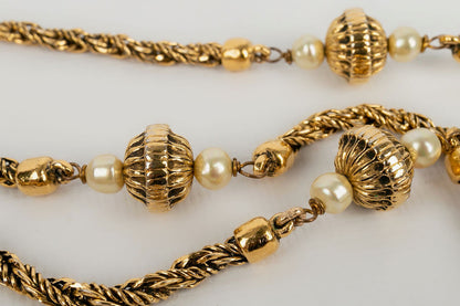 Collier doré Chanel 1984