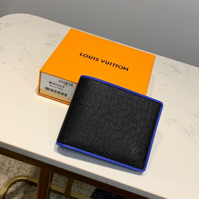Franco Shops - Louis Vuittons  - 10892