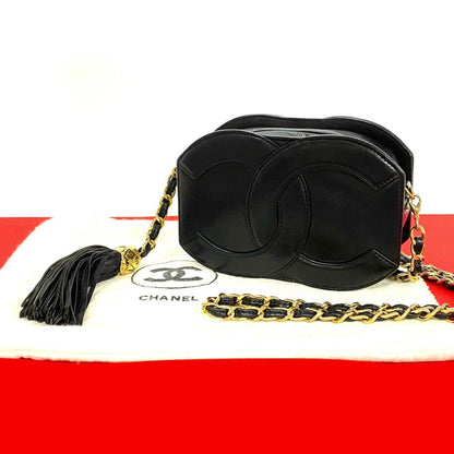 CHANEL Shoulder Bag lambskin black